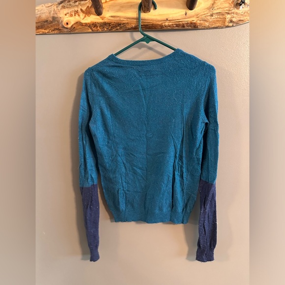 Aqua and navy color-block crew neck sweater / light / size small / turquoise - Picture 3 of 3
